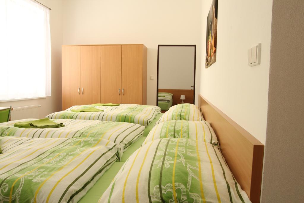 Penzion Bobule Stare Mesto  Phòng bức ảnh