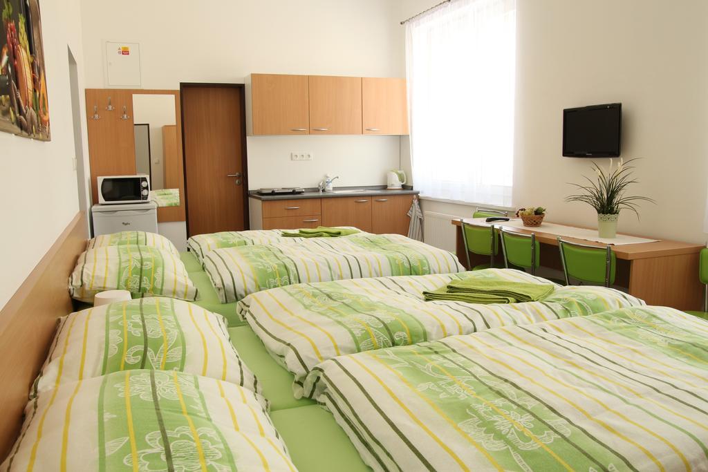 Penzion Bobule Stare Mesto  Phòng bức ảnh
