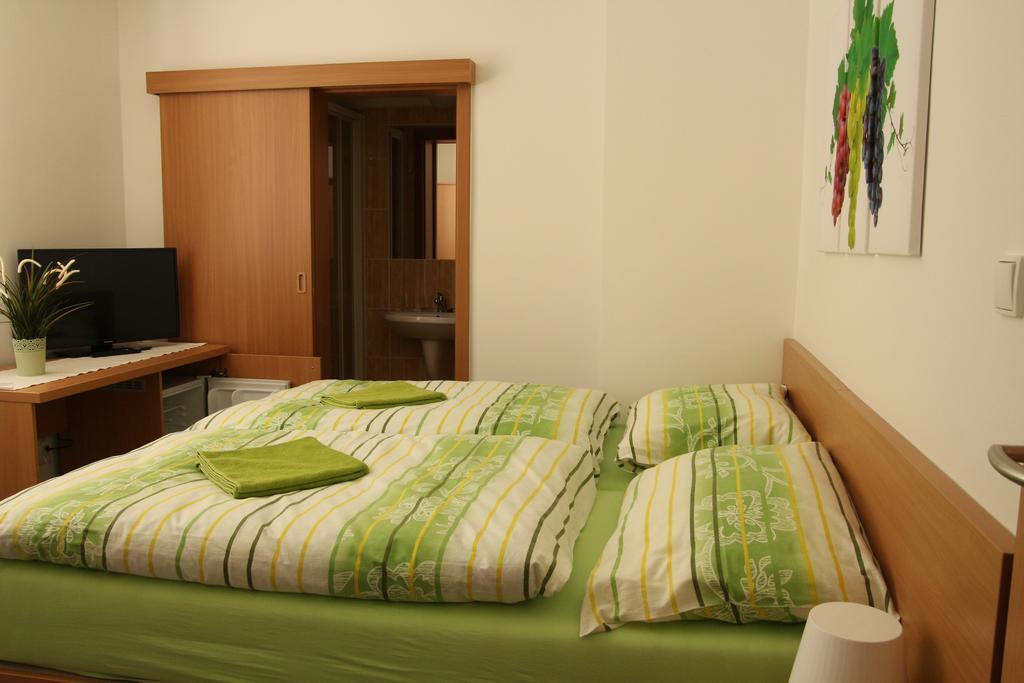 Penzion Bobule Stare Mesto  Phòng bức ảnh
